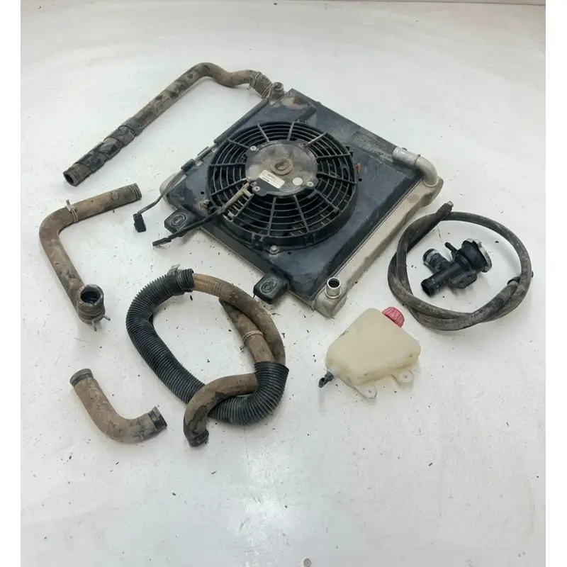02 2002 Polaris Sportsman 500 H.O. 4x4 OEM Radiator Rad Fan Assembly Tubes Tank