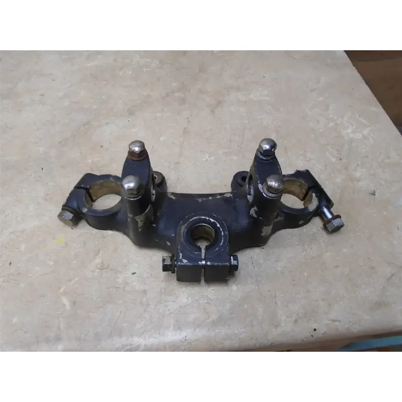 Suzuki 380 GT GT380 Used Top Triple Clamp 1975 SB70