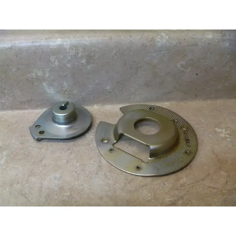 Yamaha 550 XJ SECA XJ550-H Used Engine Pulser Mount Plates 1981 YB72