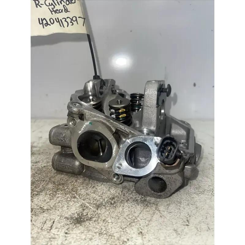 2019 CAN AM OUTLANDER 570 OEM REAR CYLINDER HEAD 420413397