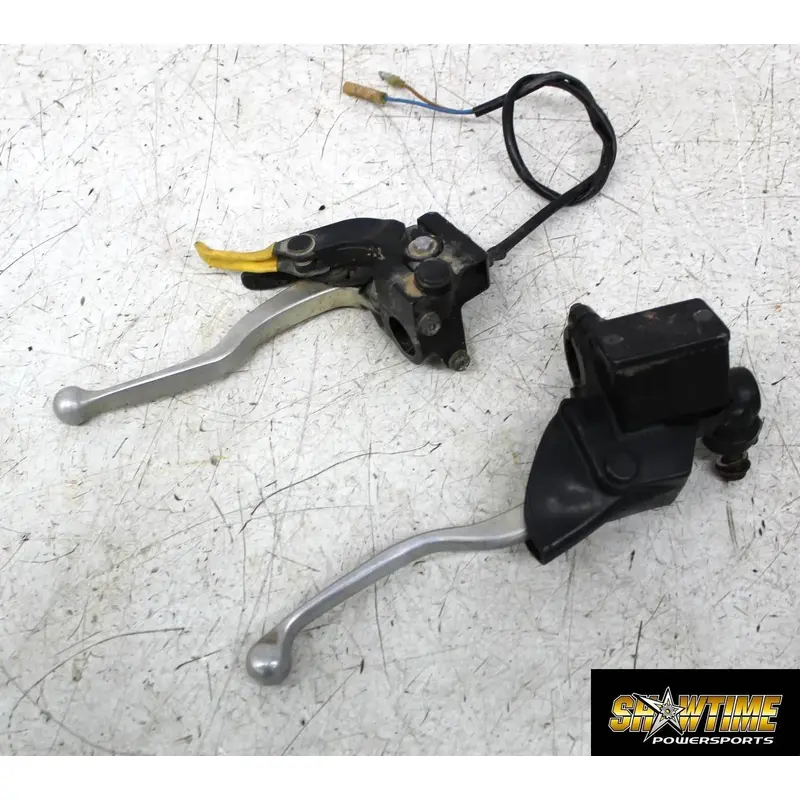 06 KAWASAKI BRUTE FORCE 650 KVF650 FRONT BRAKE MASTER CYLINDER CLUTCH LEVER