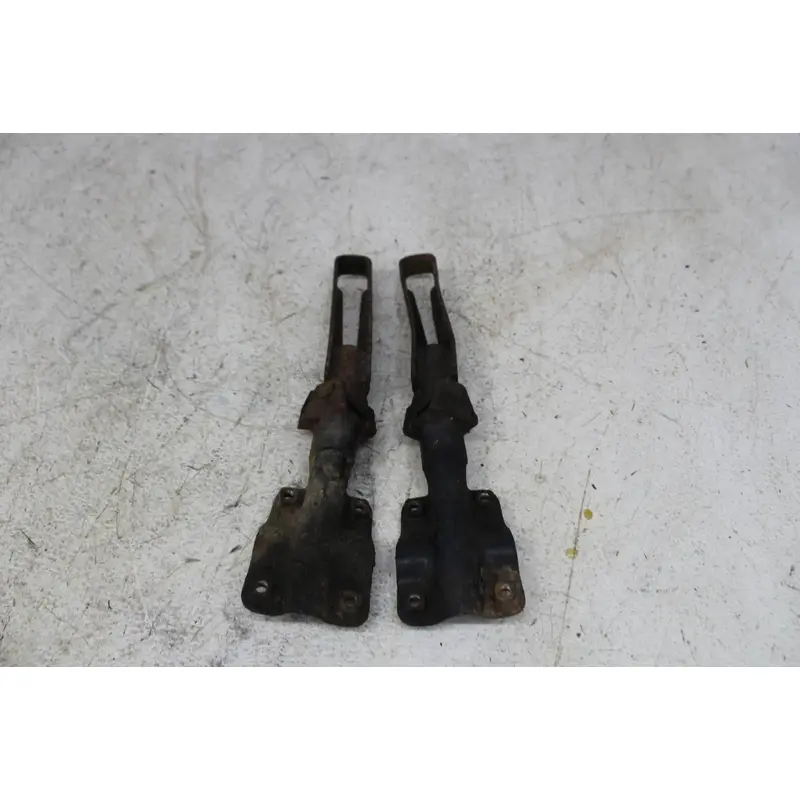 1984 HONDA ATC200M LEFT RIGHT FOOT RESTS PEGS STEPS