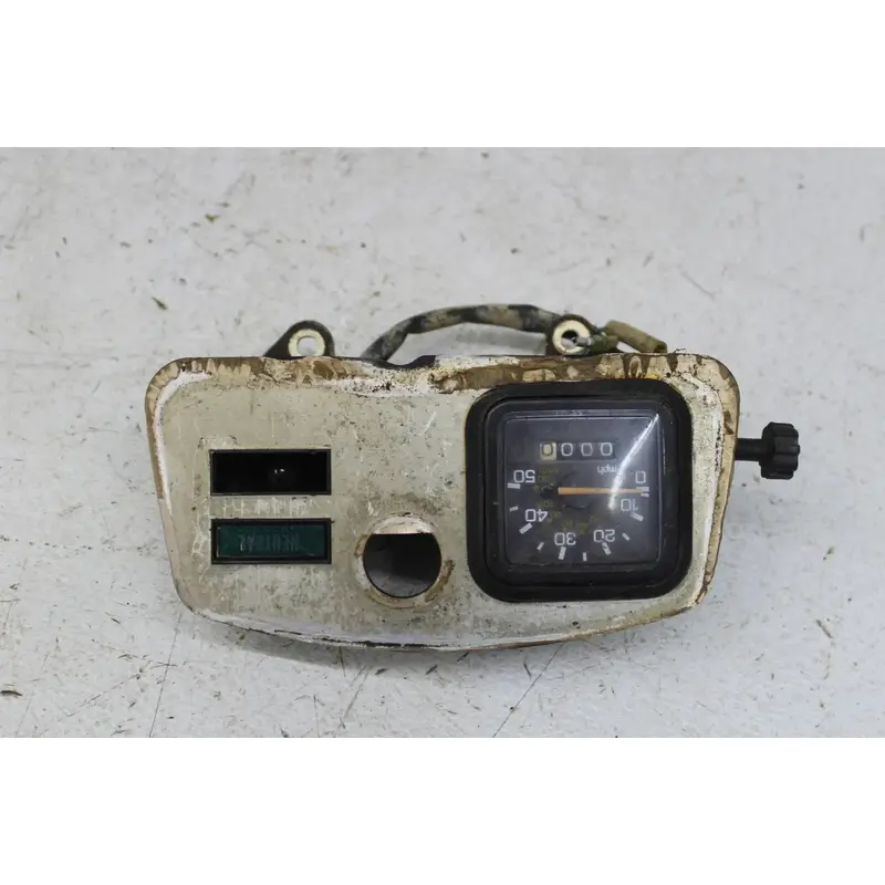 1986 YAMAHA MOTO 4 YFM225 SPEEDO TACH GAUGES DISPLAY CLUSTER SPEEDOMETER
