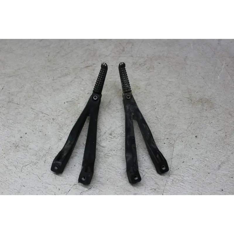 2005 Yamaha YZF R1 REAR BACK PASSENGER PEG SET PAIR