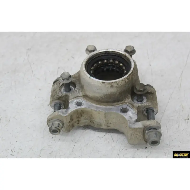 22 POLARIS RZR  XP 1000 REAR BACK RIGHT KNUCKLE