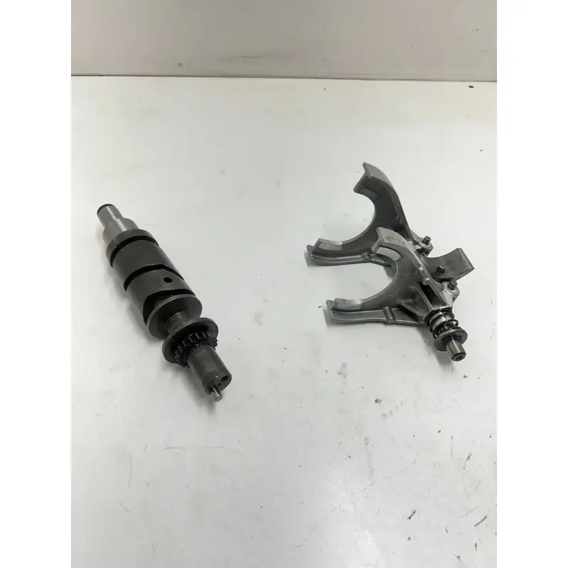 24 2024 Can-Am HD10 Defender Lonestar OEM Transmission Shift Forks Drum Assembly