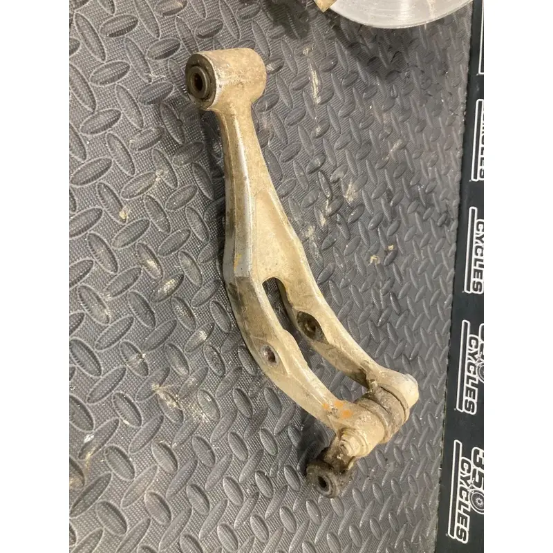 1999 Yamaha Warrior YFM350 OEM Rear Shock Linkage 1UY-2217A-00-00