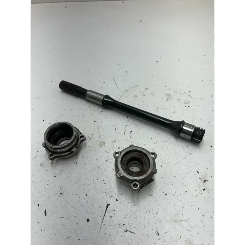22 2022 Can-Am Maverick Sport 1000 Max OEM Output Shaft Drive Mount Transmission