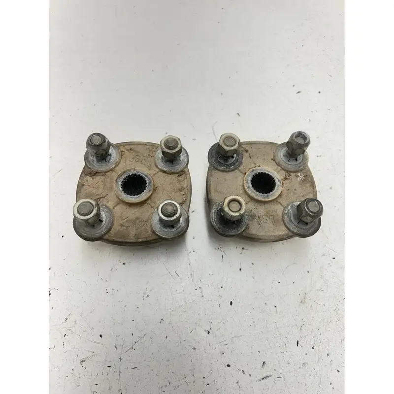 94 1994 Polaris Trail Boss 400 4X4 OEM Rear Back Wheel Hub Hubs Lug Nuts L R