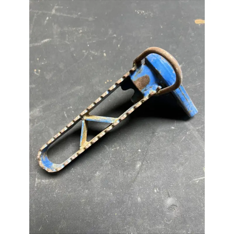 1988 suzuki lt250r Foot Peg Oem 4