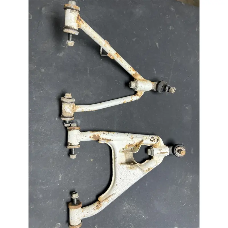 1988 suzuki lt250r Right A Arm Set / A Arms Suspension 4