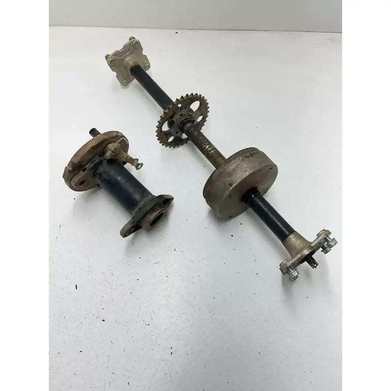 03 2003 Polaris Sportsman 90 2 Stroke 2x4 OEM Rear End Axle Hub Carrier Brake