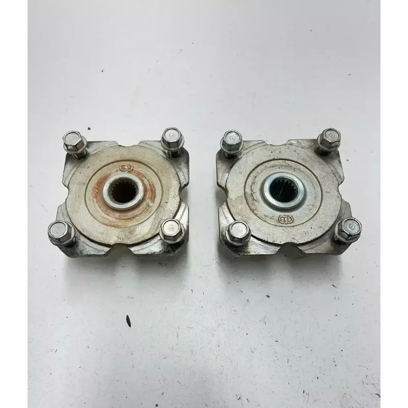 2020 Yamaha Raptor 90 YFM90 OEM GOOD! Rear L R Hub Hubs Lug Nuts