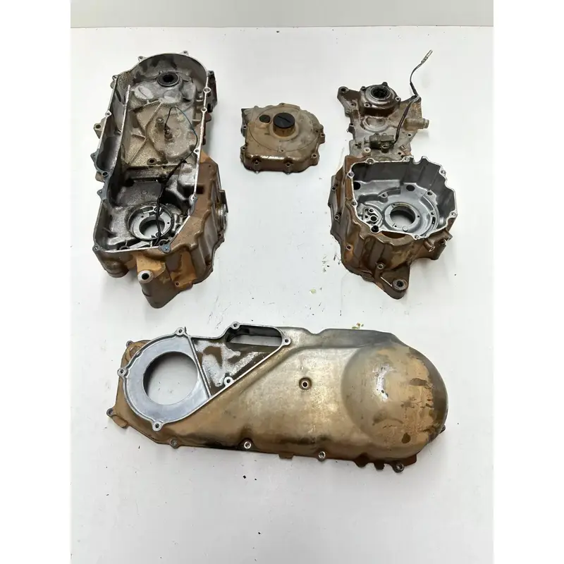 02 2002 Yamaha Breeze 125 YFA OEM Engine Cases Crank Motor Main Case Matched Set