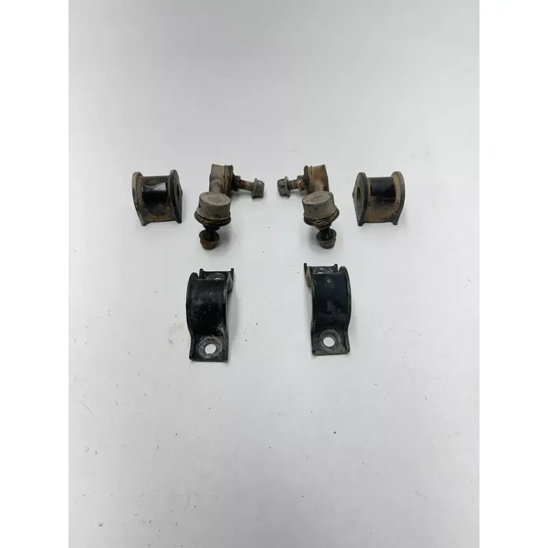 05 2005 Yamaha Kodiak 450 IRS 4x4 OEM Sway Bar End Link Mount Bracket