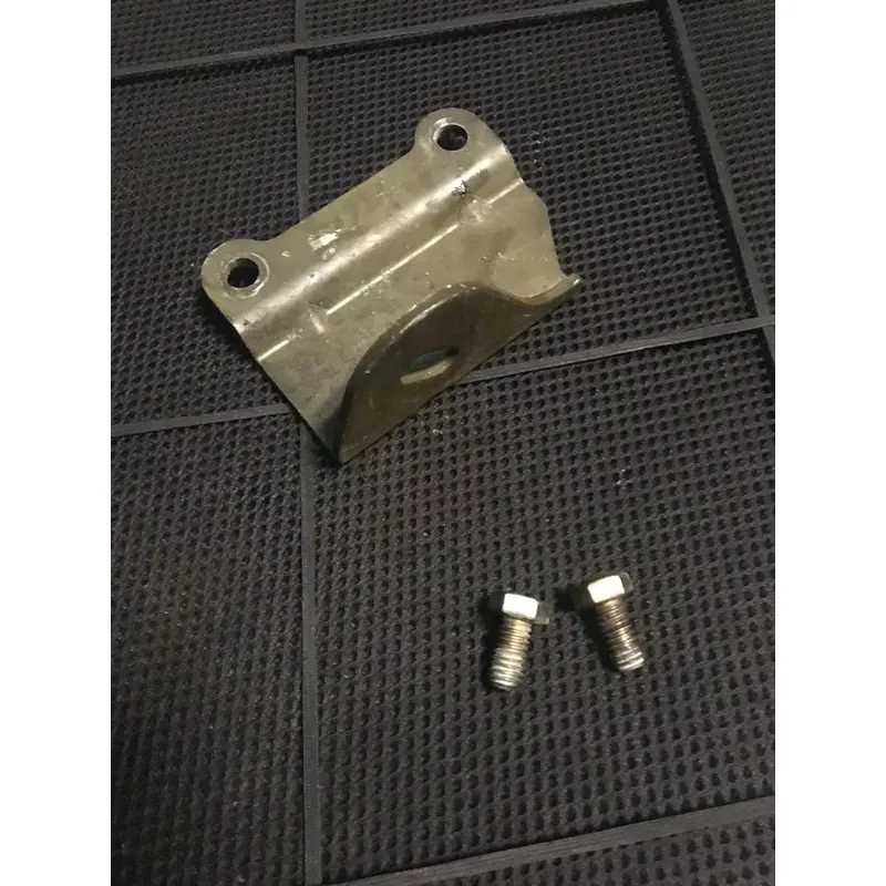2010 Polaris Scrambler 500 4x4 Engine Mount Bracket L