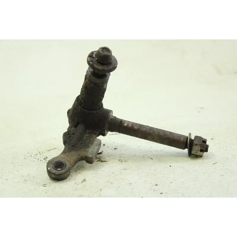 1986 Yamaha Moto 4 OEM Front Left Knuckle  B4466