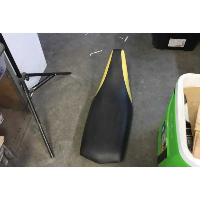 2002 Yamaha Raptor 660r Yfm660r Front Rear Seat Saddle G3945