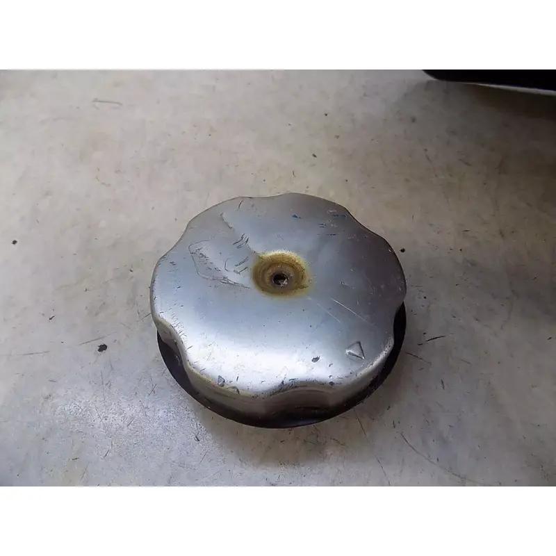 Honda ATC350x Gas Fuel Cap  (has rust)   ATC 350x x 1985 EP