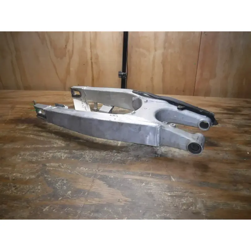2000 Cr125 Swing Arm Swingarm Suspension Rear Arm Damaged