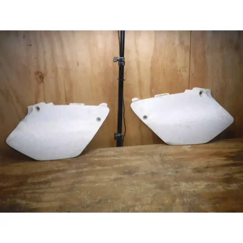2002 Yz125 (M16) Left Right Side Rear Number Plate Plastic