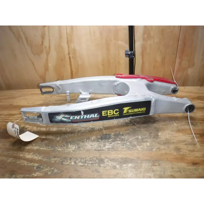 2010 Kx250f (B) Kawasaki Swing Arm Swingarm Suspension Rear Arm