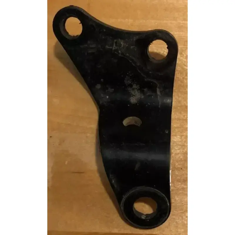 HONDA OEM MOTOR MOUNT RIGHT TRX450R TRX450ER 2006-2014 MOUNTING BRACKET TAB