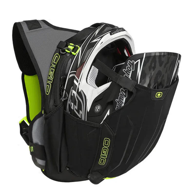 Ogio BAJA 2L Hydration Bag - Black