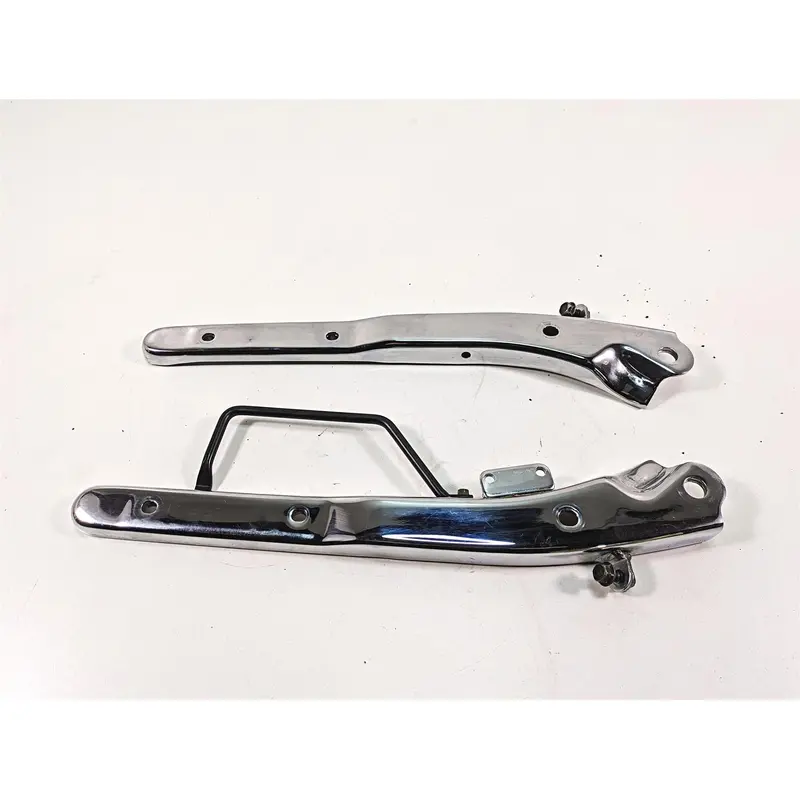 2006 Honda VT1100 C2 Shadow Rear Fender Frame Struts 77330-MCK-A00 77340-MCK-A00