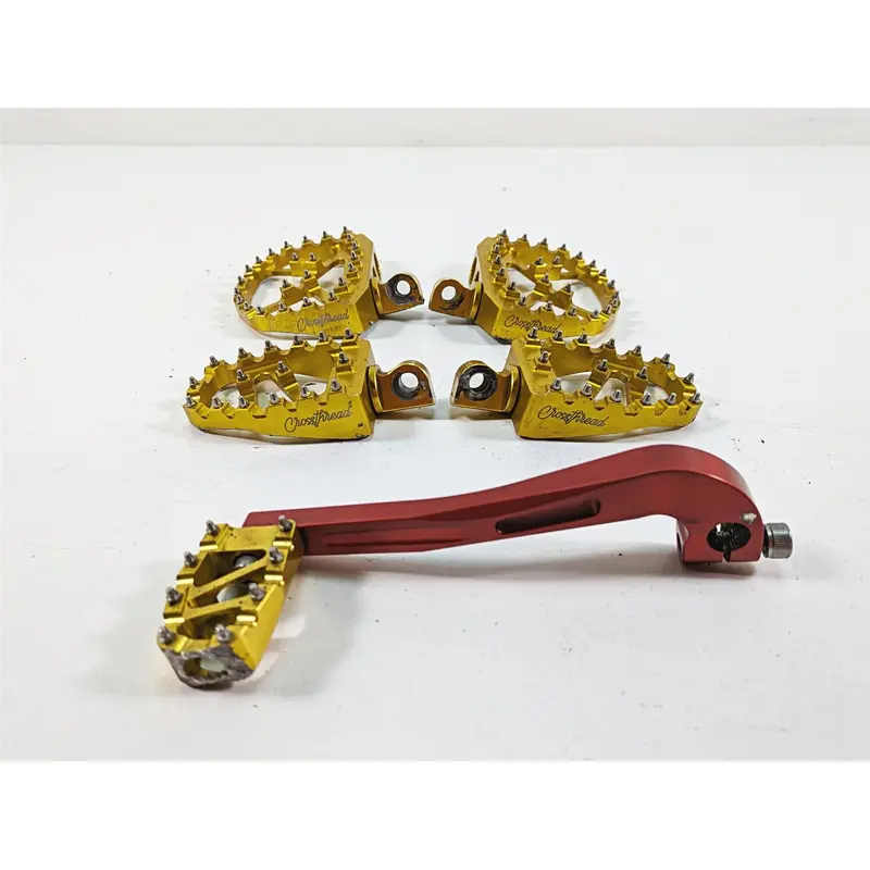 2009 Harley FXDC Dyna Super Glide Custom Crossthread Gold Footpegs DP-001-UP-008