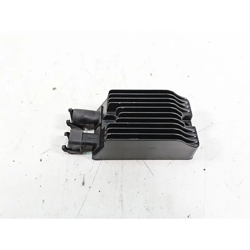 2017 Harley XL883 N Sportster Iron Rectifier Voltage Regulator 74700012