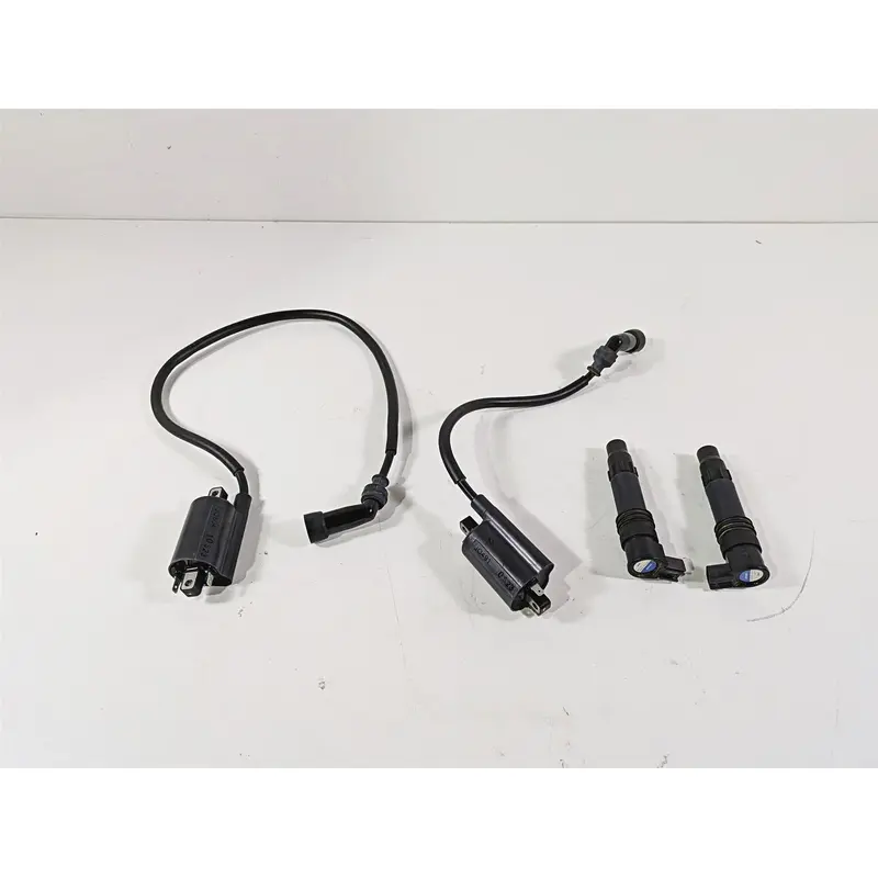 2016 Suzuki M109R VZR1800 Boulevard Ignition Coil Set 33410-35F10 33410-35F11