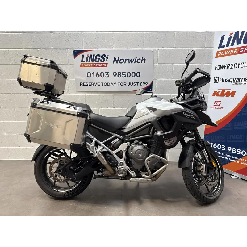 Triumph Tiger 1200 GT Pro