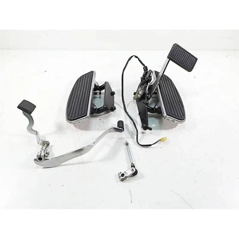 1997 Kawasaki VN1500 Vulcan Front Rider Footpeg Shift Brake Pedal Set 34003-1290
