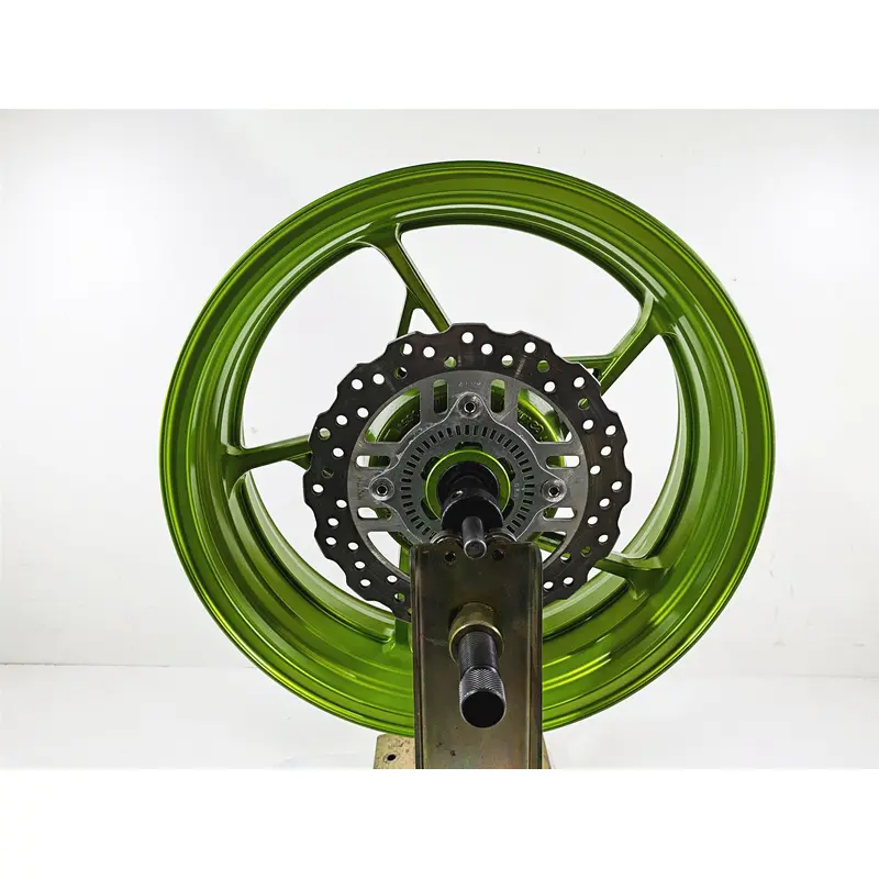 2021 Kawasaki Z900 ZR900 Straight 17x5.5 Rear Wheel Rim 41073-0706