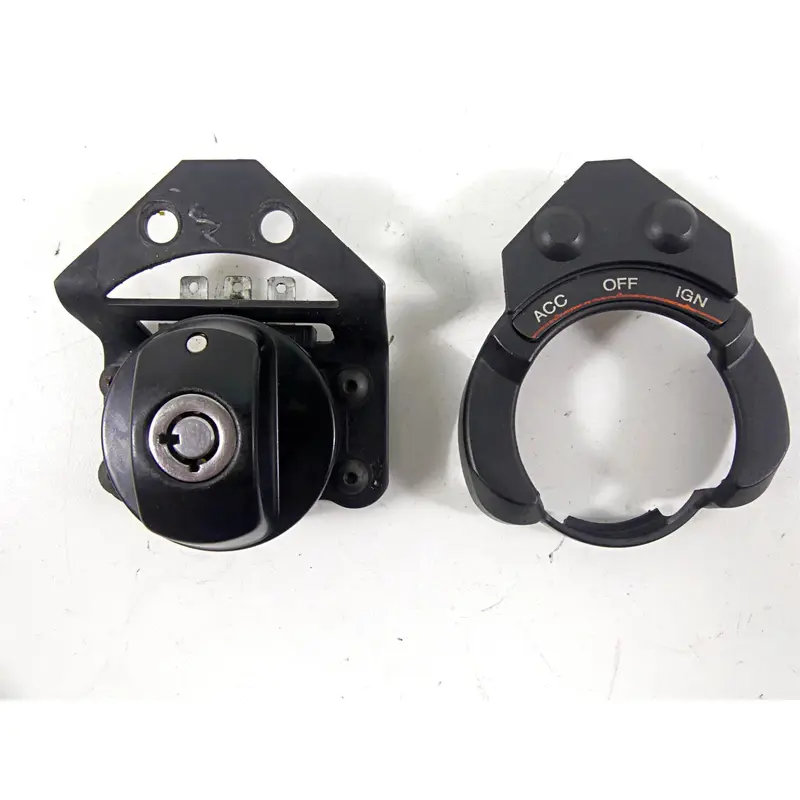2013 Harley VRSCF Muscle Vrod Ignition Switch Key Lock Set - Vin 70020-05