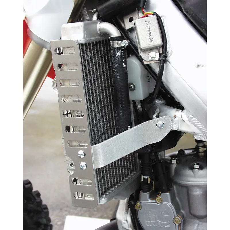 DEVOL ALUMINUM RADIATOR GUARD 0101-1208