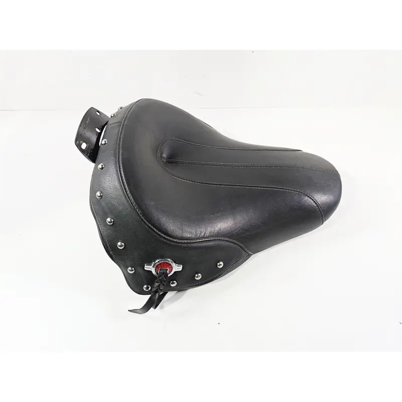 2017 Harley Softail Heritage Classic FLSTC Front Rider Seat Saddle 52000222